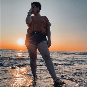 Meet your Posher, Desiree